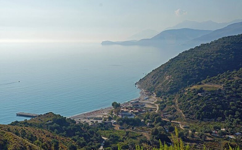 Perivolos Apartments, Albania